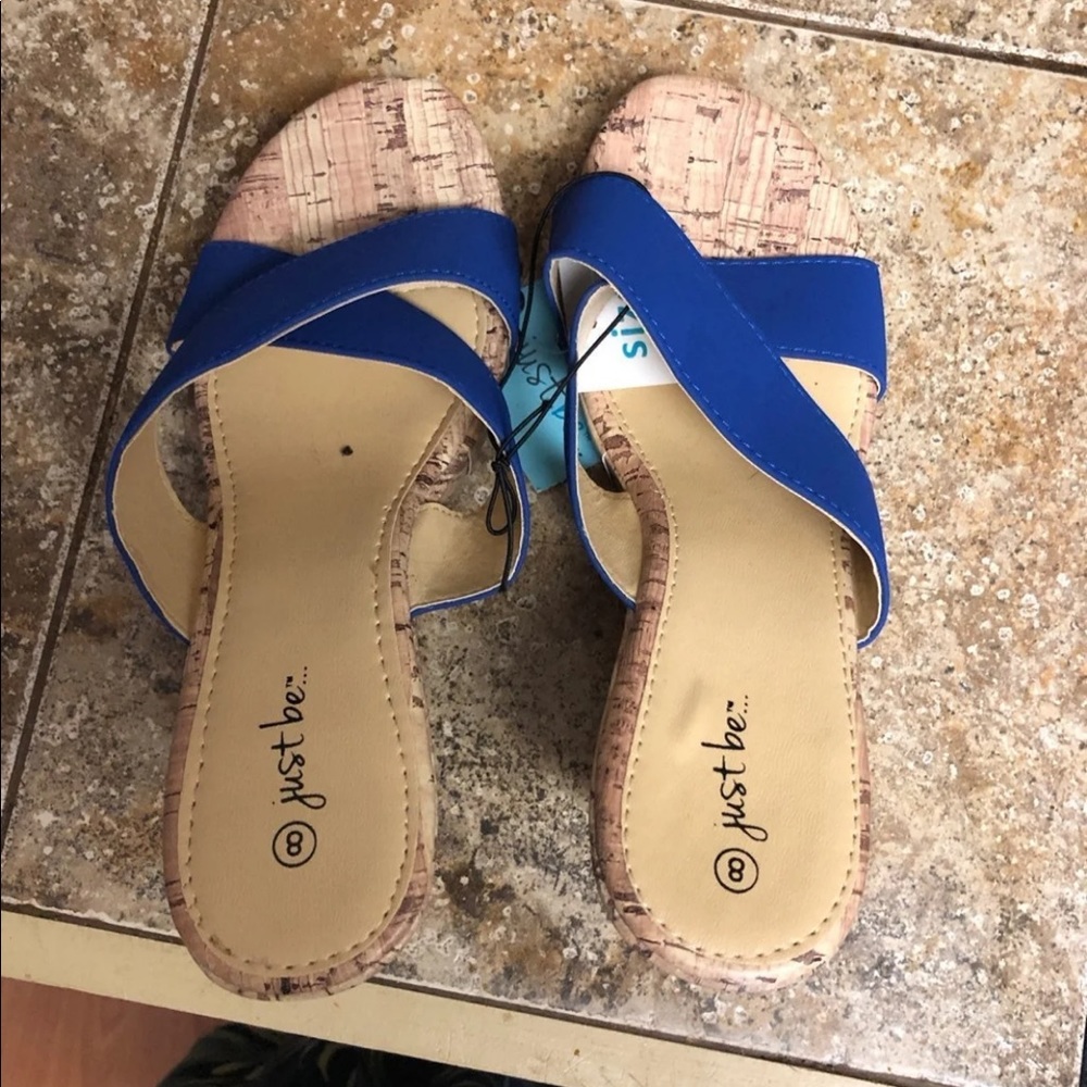 Blue wedges